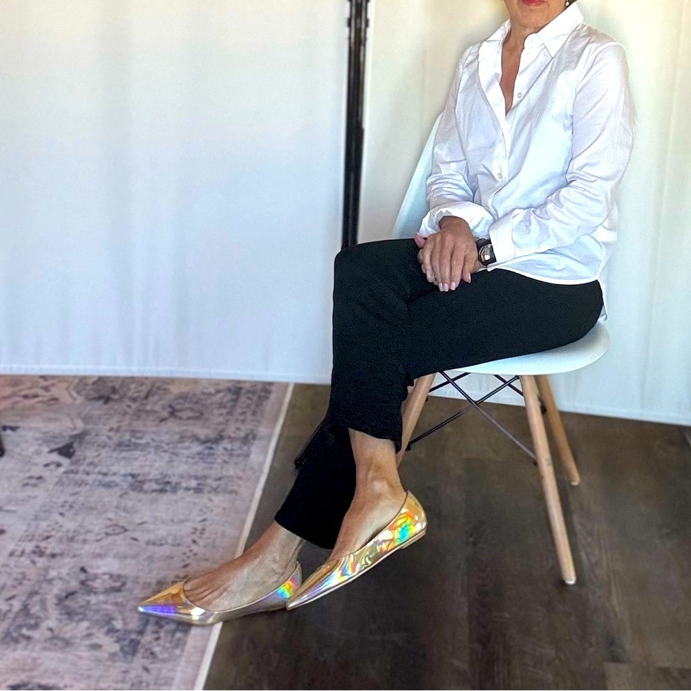 Stuart Weitzman Gold Women's pointed ballet flats